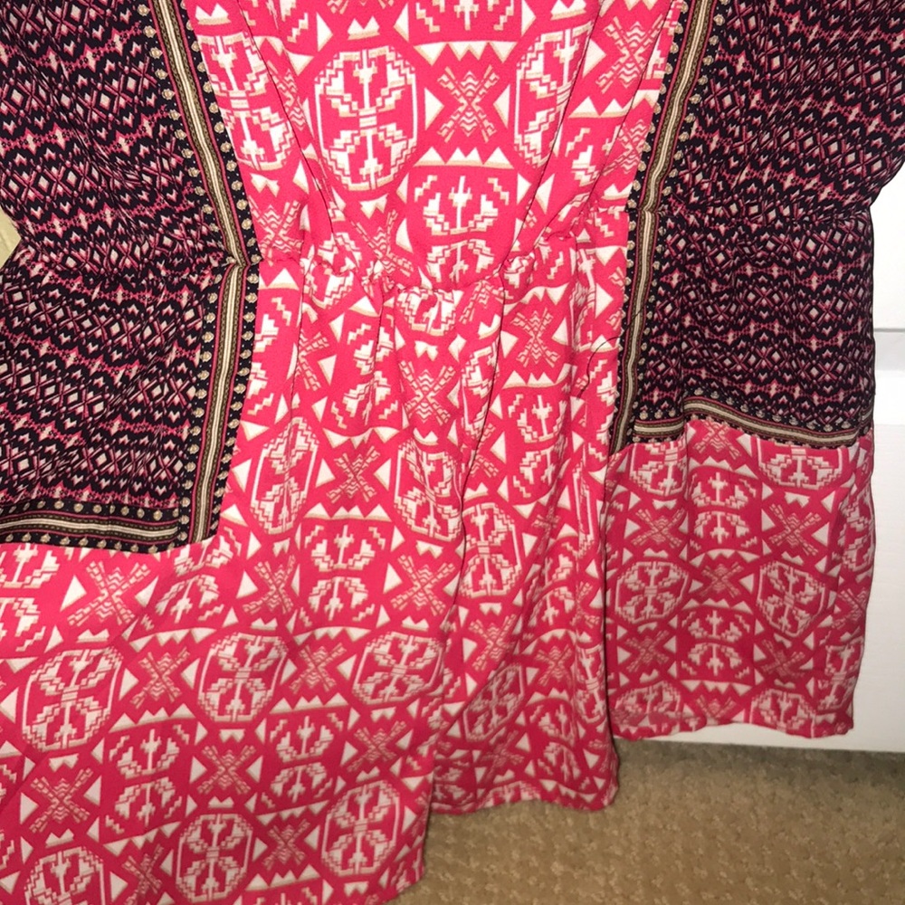 Forever 21 Red & Navy Tribal Print Romper - Picture 4 of 5